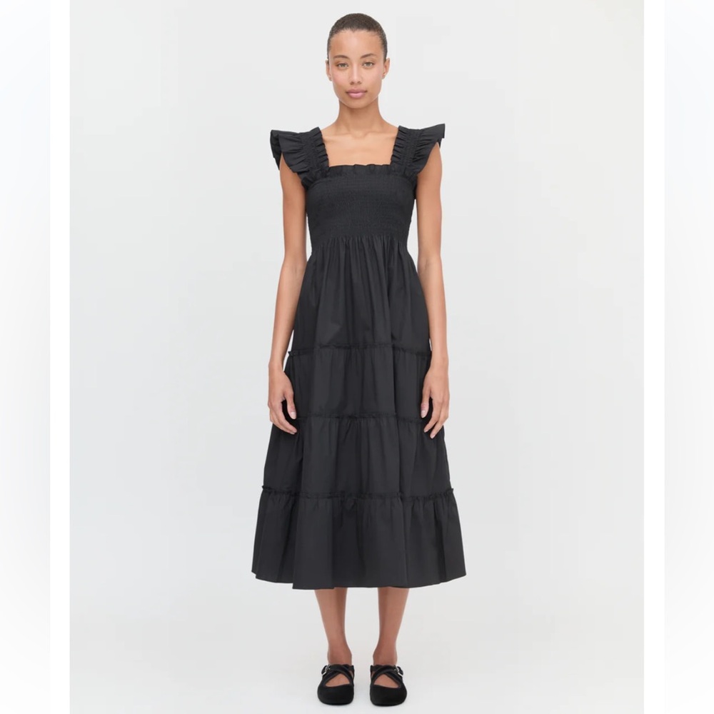 NWOT Hill House Ellie Nap dress in black with pockets! Size XS